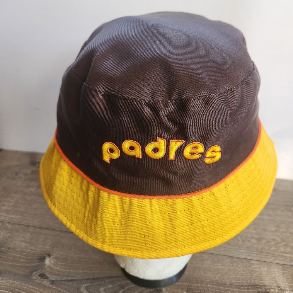 2025 San Diego Padres Bucket Hat Reversible Retro Logos SGA 80s & 90s Logos - Picture 3 of 5